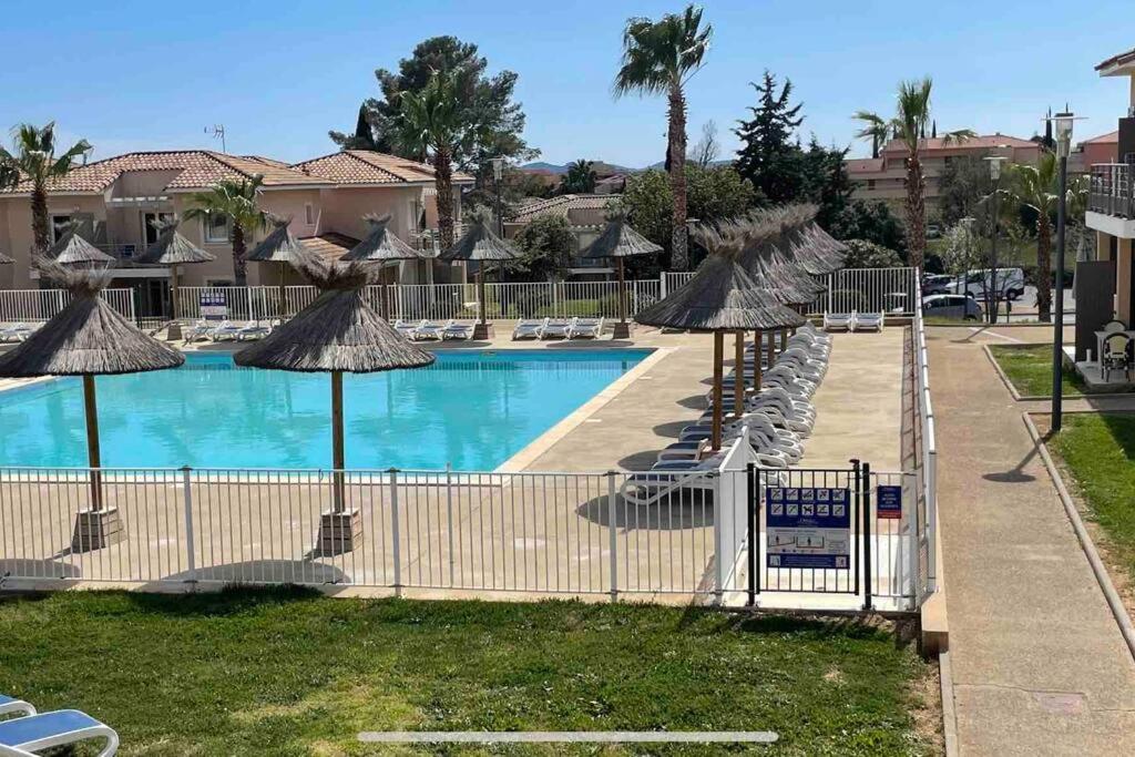 Studio Cosy Residence Odalys 3 Etoiles La Londe-les-Maures Bagian luar foto